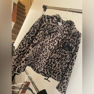 Leopard light jacket